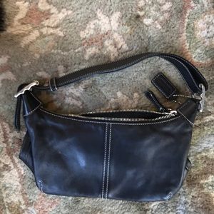 Vintage coach bag. small.